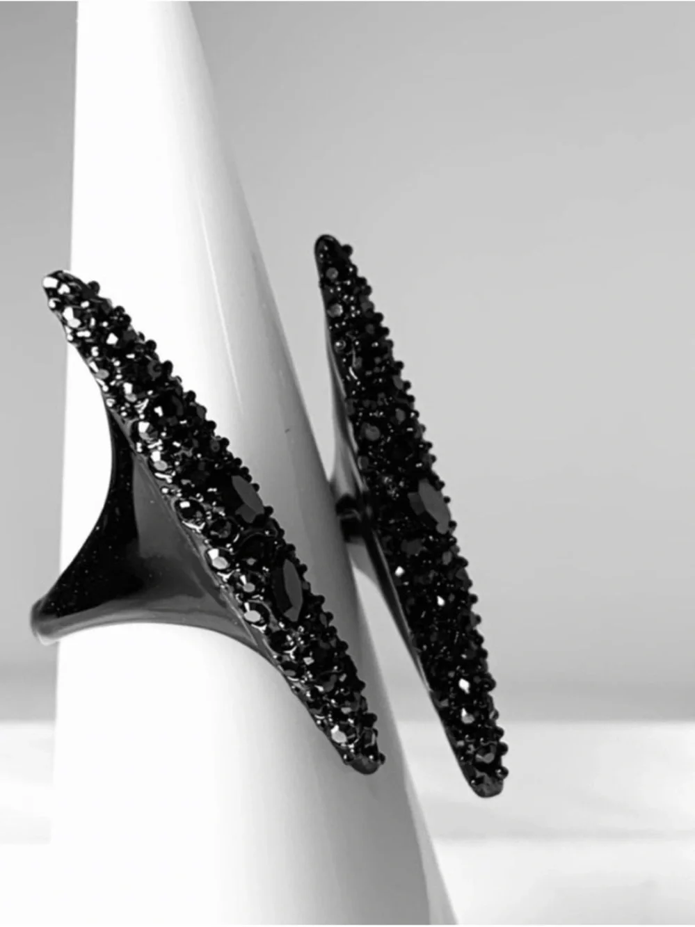 Alexis Bittar modernist pavé